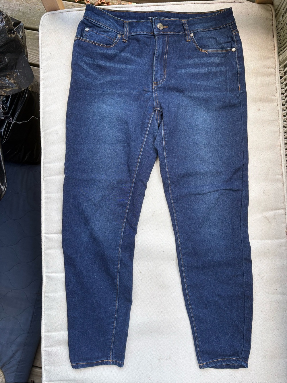 Tahari Navy Skinny Jeans
